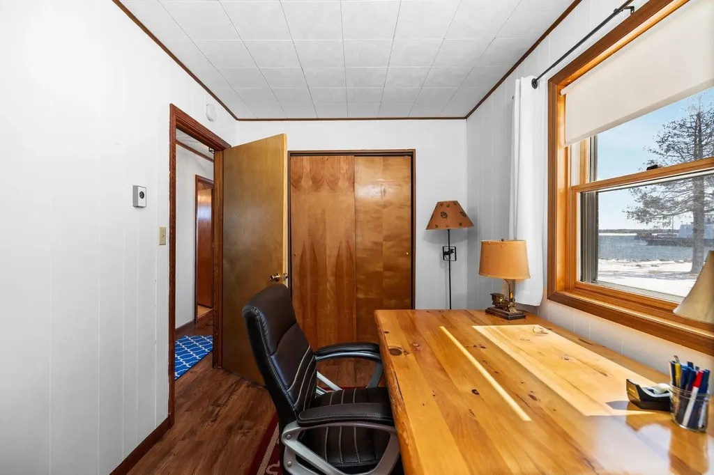 148 N Huron Detour Township MI 49725