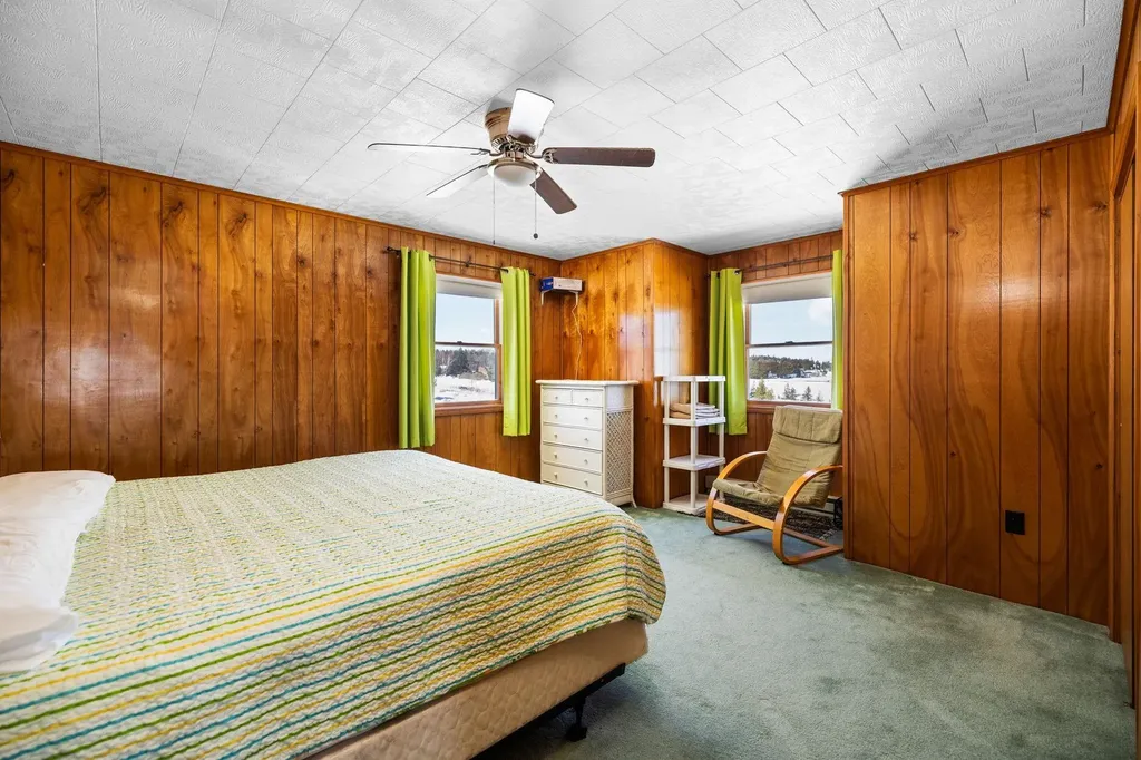 148 N Huron Detour Township MI 49725