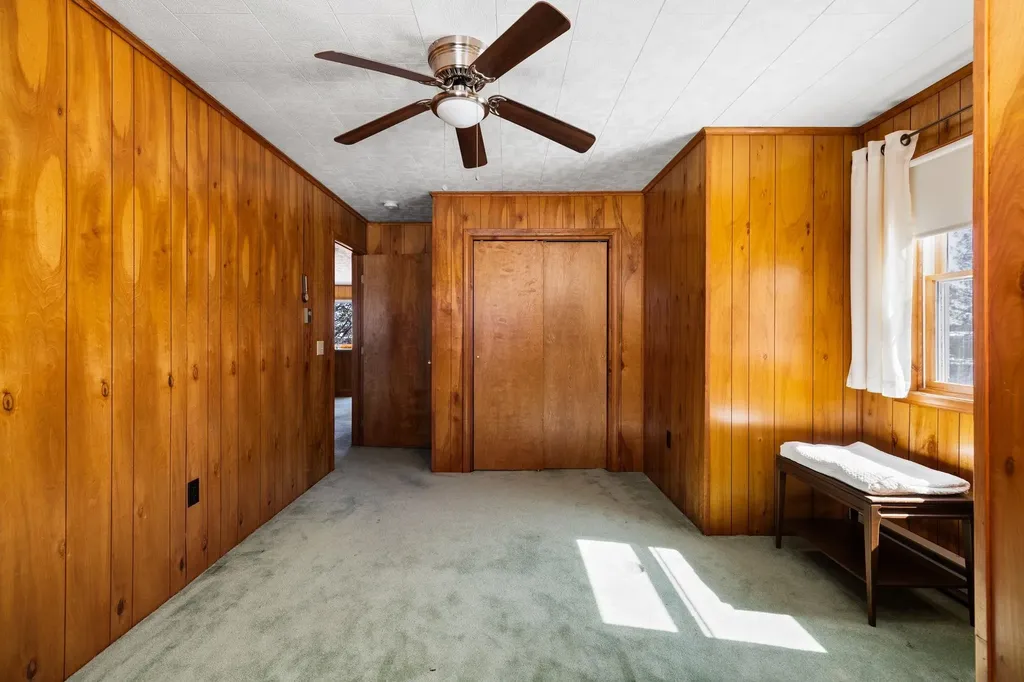 148 N Huron Detour Township MI 49725