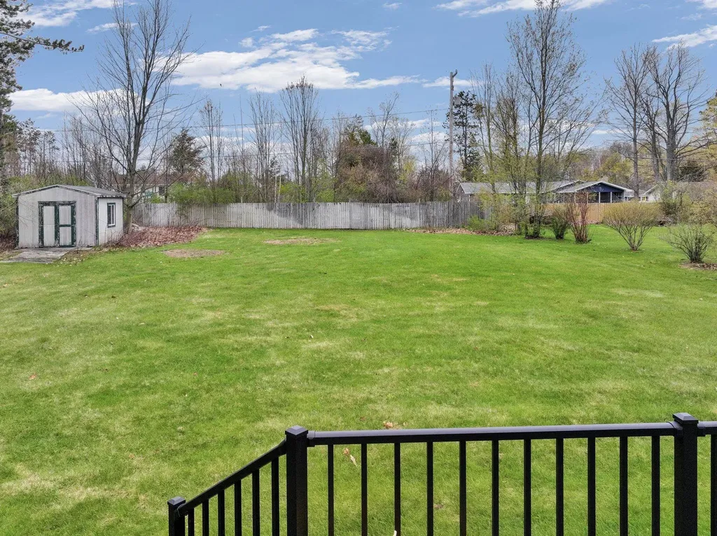 4327 Benson Road Cadillac City MI 49601