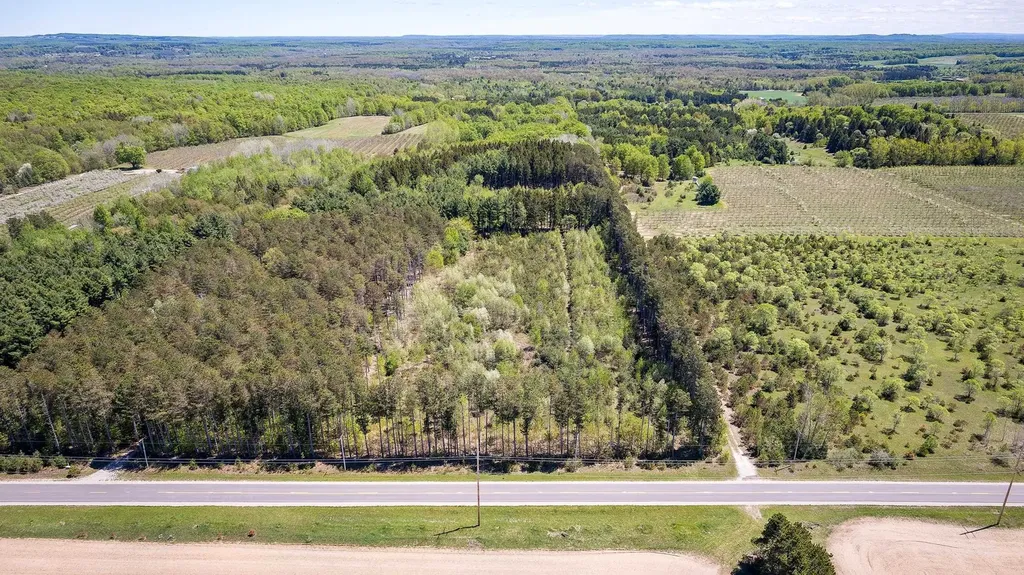 3219 Nugent Road Blaine Township MI 49635