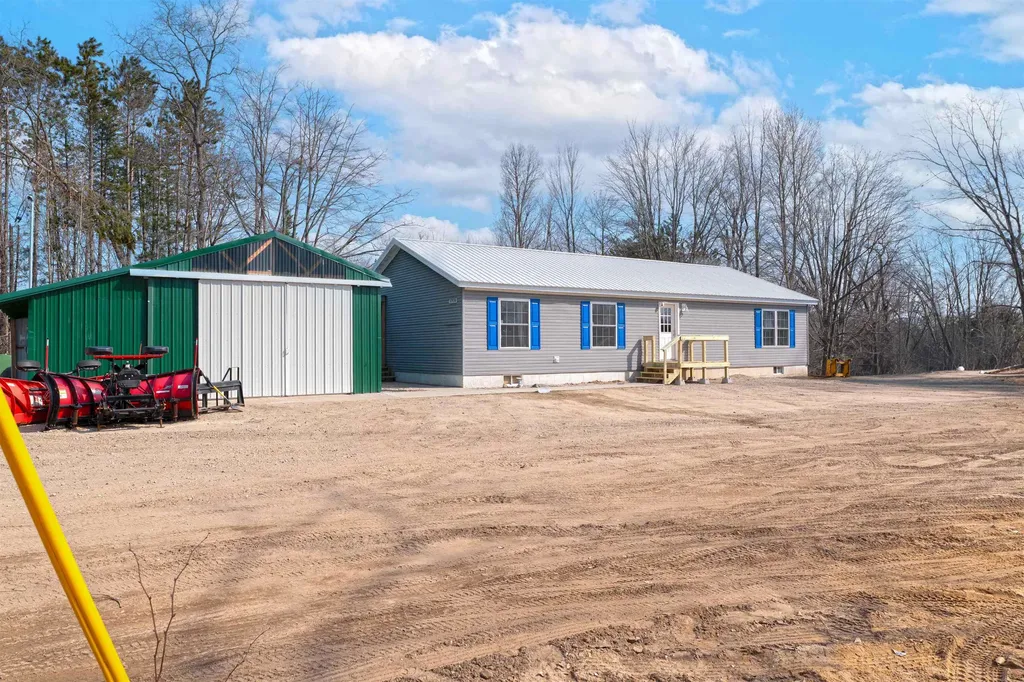 10920 Cassidy Drive Clam Lake Township MI 49601