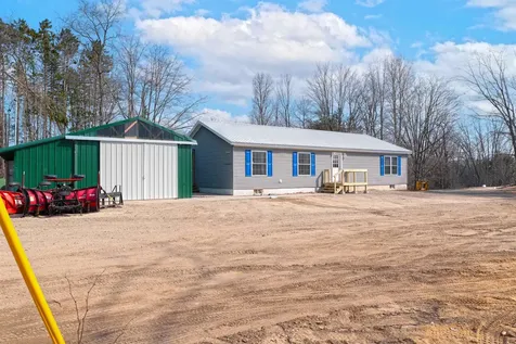 10920 Cassidy Drive Clam Lake Township MI 49601