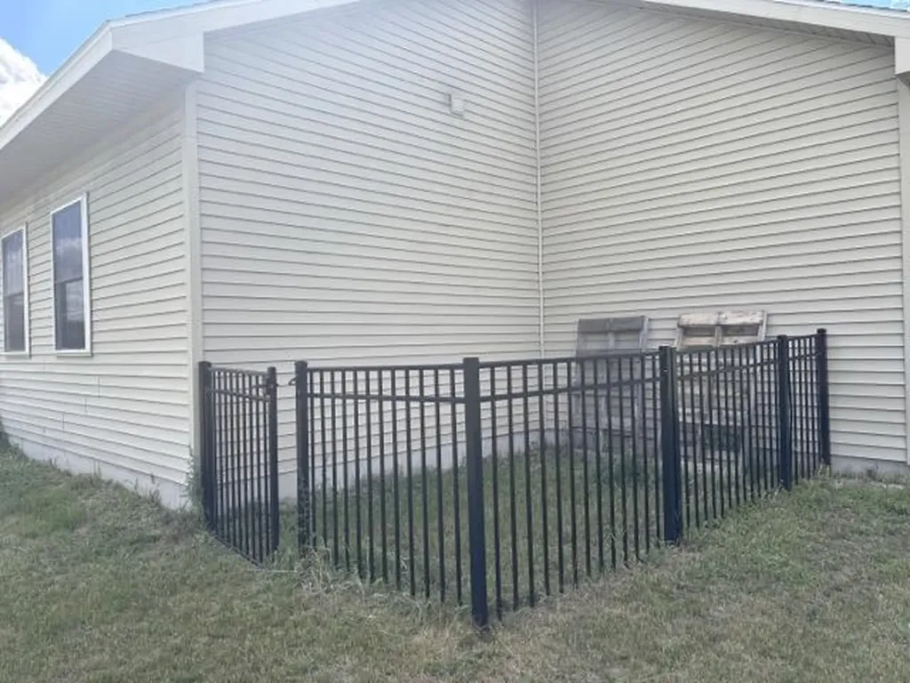 9305 Kingsfield Drive Mayfield Township MI 49649