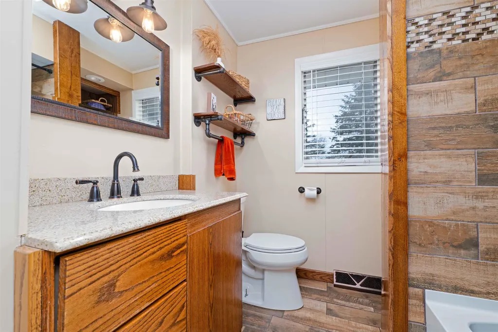 6740 S Eberhart Avenue Grant Township MI 48617