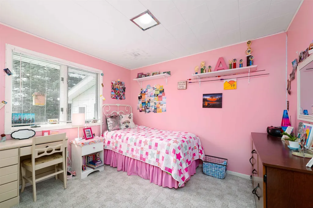 6740 S Eberhart Avenue Grant Township MI 48617