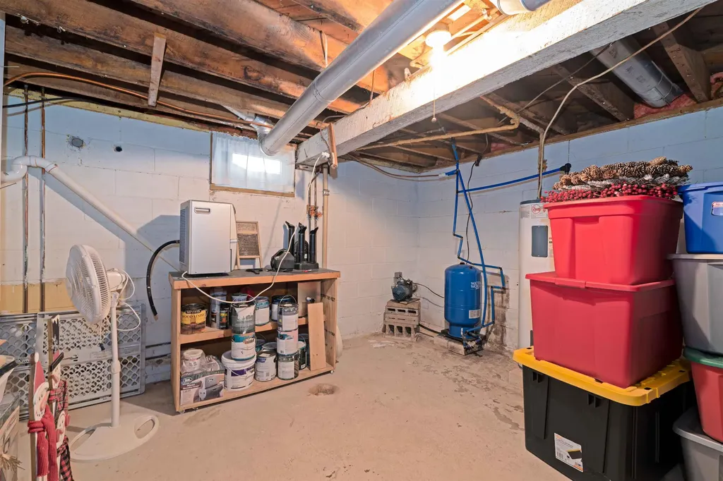 6740 S Eberhart Avenue Grant Township MI 48617