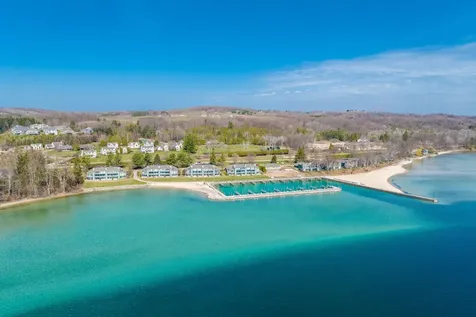 760 Waypoint Circle Suttons Bay Township MI 49682