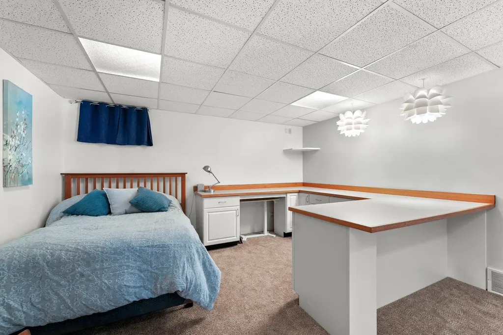 1546 Nightingale Lane Paradise Township MI 49649