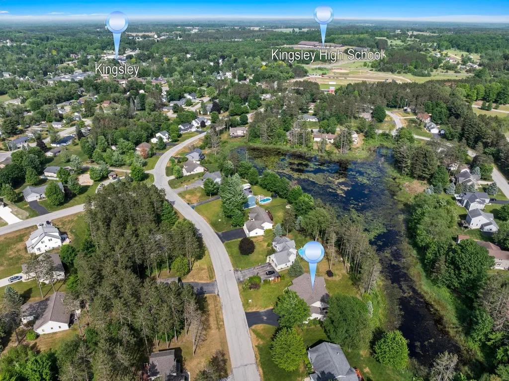 1546 Nightingale Lane Paradise Township MI 49649