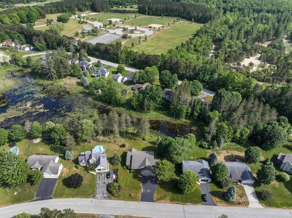 1546 Nightingale Lane Paradise Township MI 49649