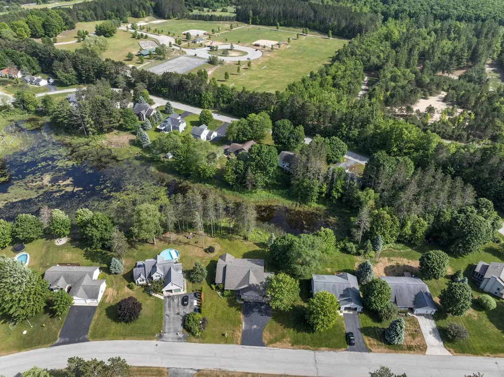 1546 Nightingale Lane Paradise Township MI 49649