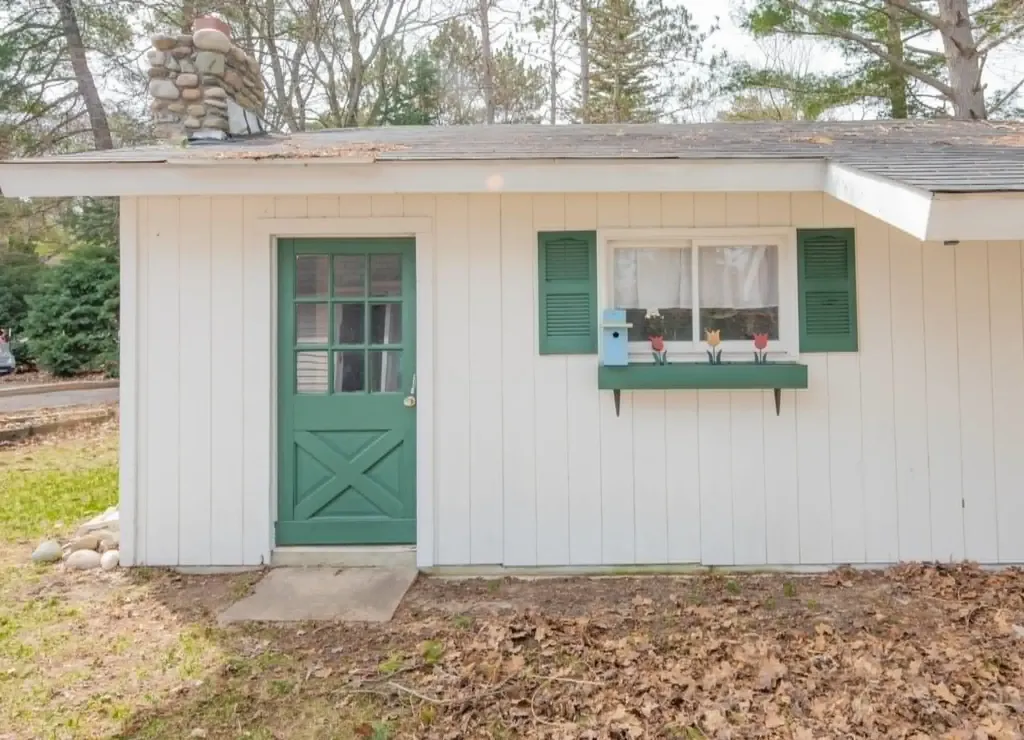 903 N Bridge Street Forest Home Township MI 49615