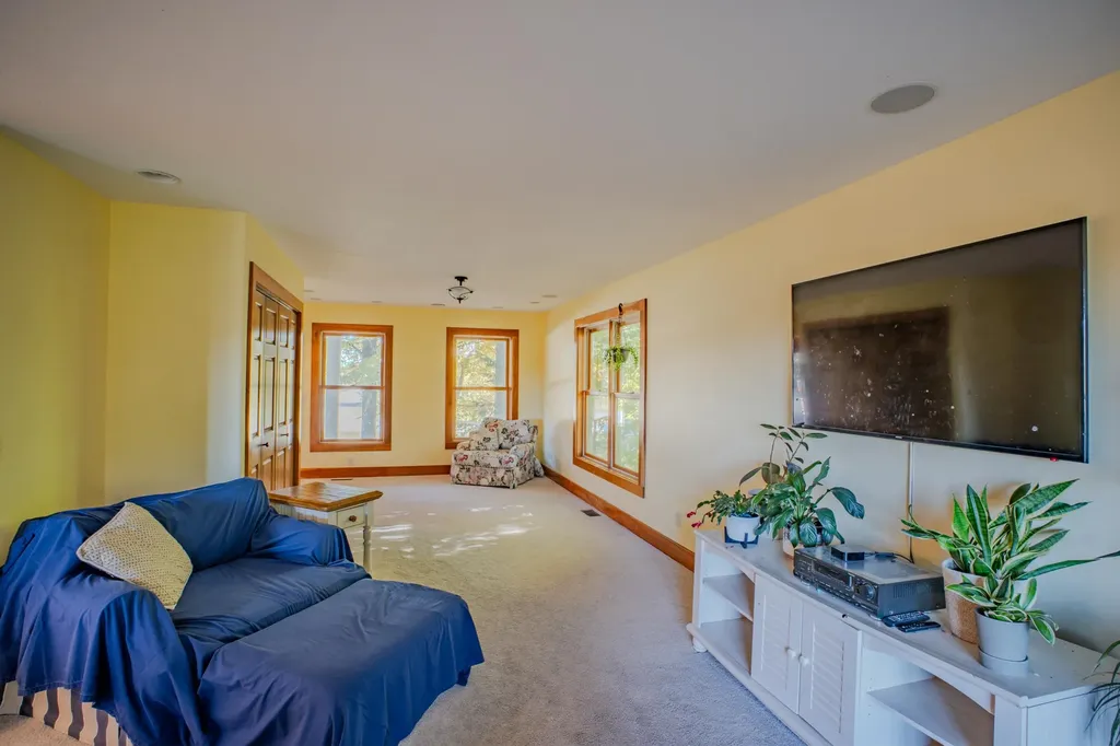 5223 Liberty Drive Garfield Charter Township MI 49685
