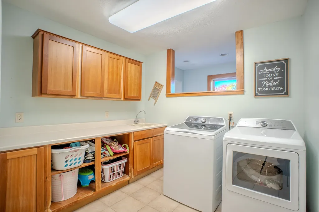 5223 Liberty Drive Garfield Charter Township MI 49685
