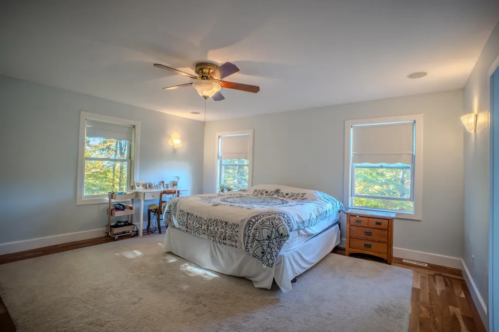 5223 Liberty Drive Garfield Charter Township MI 49685