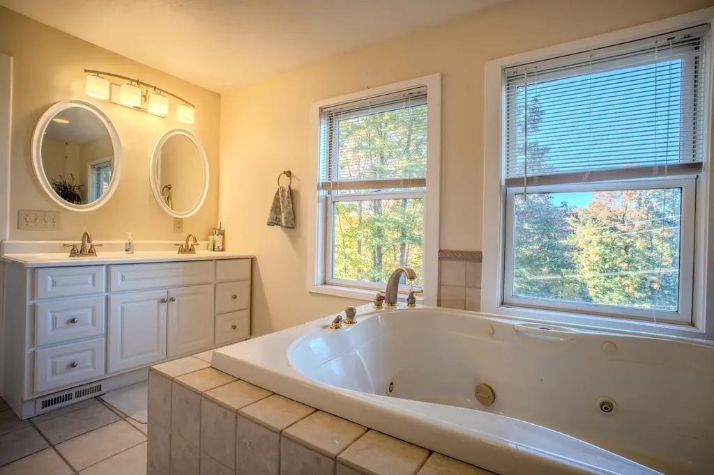 5223 Liberty Drive Garfield Charter Township MI 49685