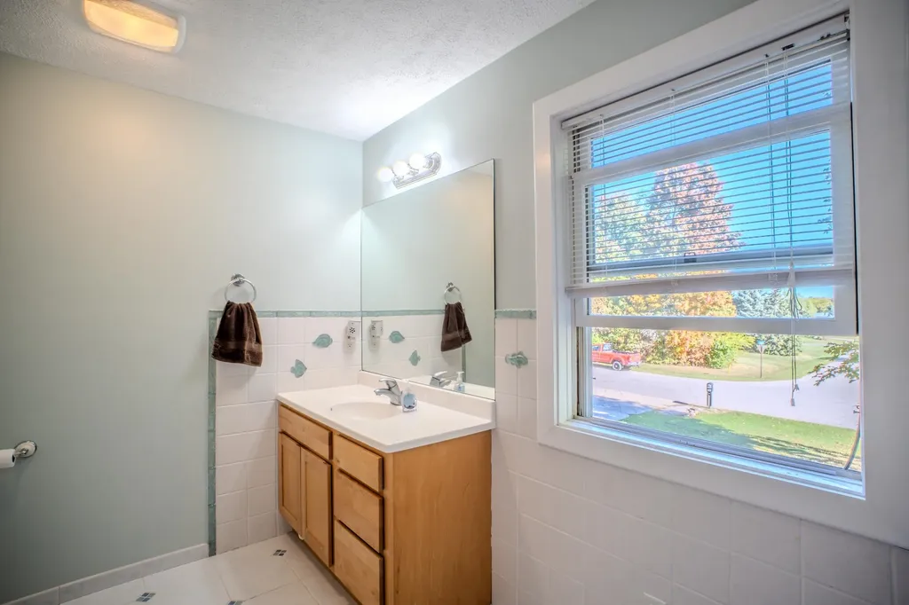 5223 Liberty Drive Garfield Charter Township MI 49685