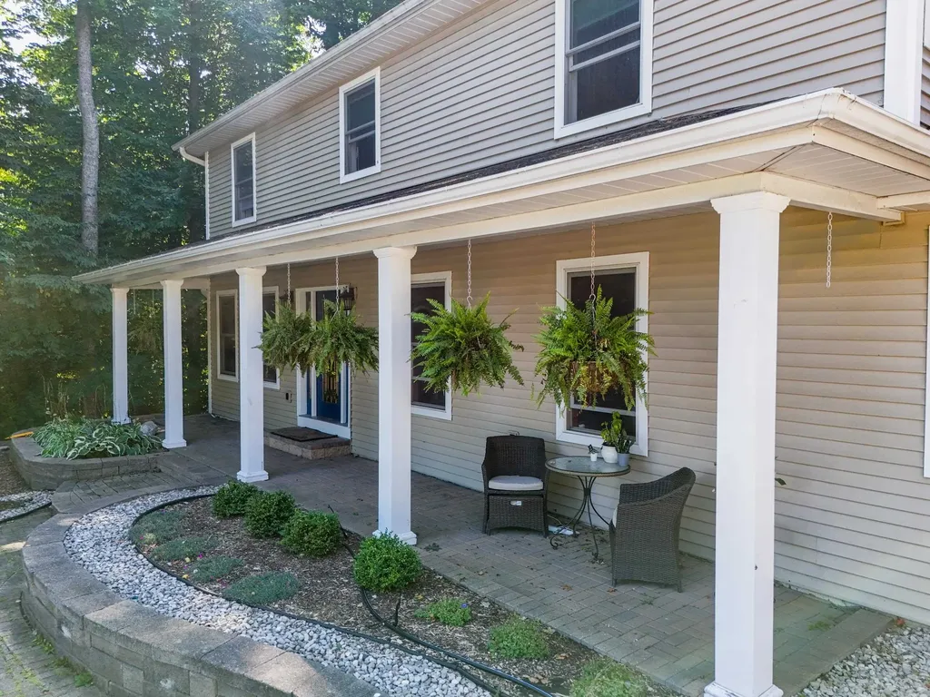5223 Liberty Drive Garfield Charter Township MI 49685