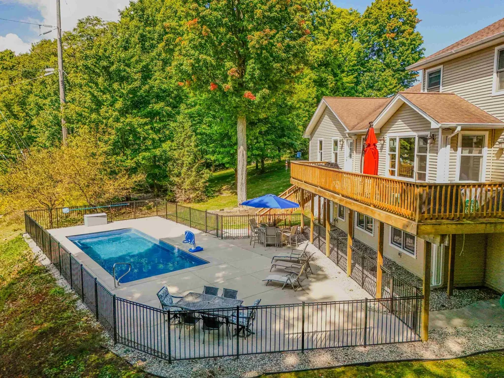 5223 Liberty Drive Garfield Charter Township MI 49685