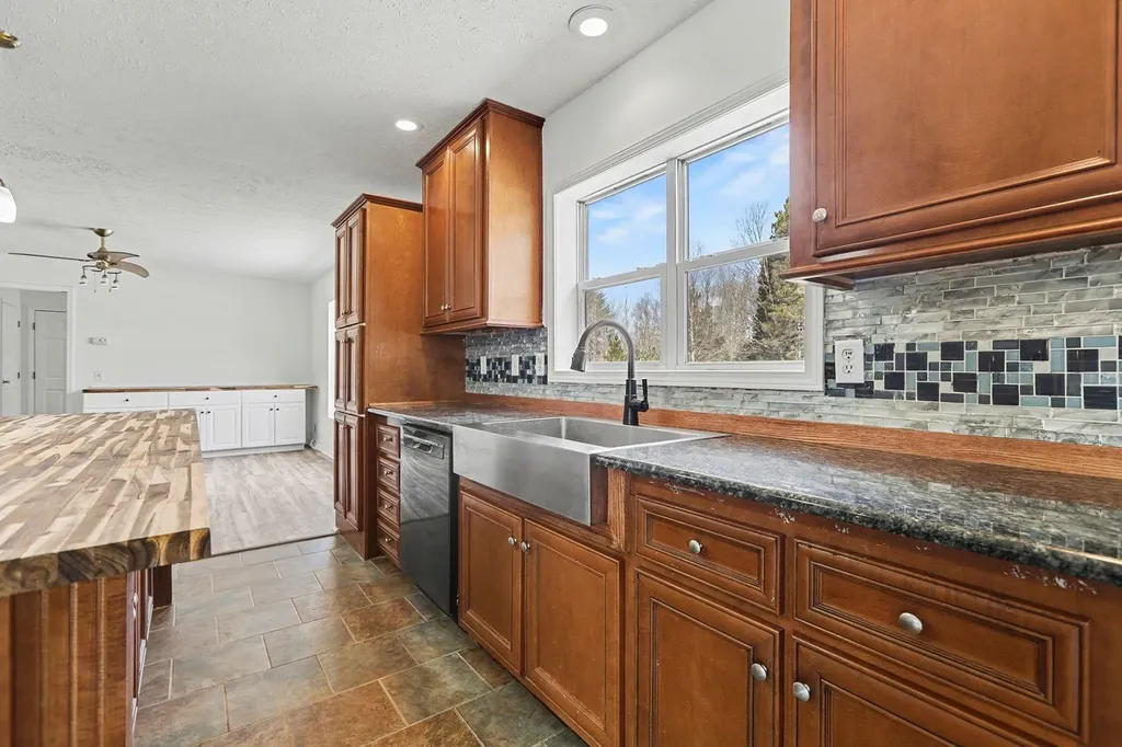 9190 Cedar Run Road Long Lake Township MI 49684