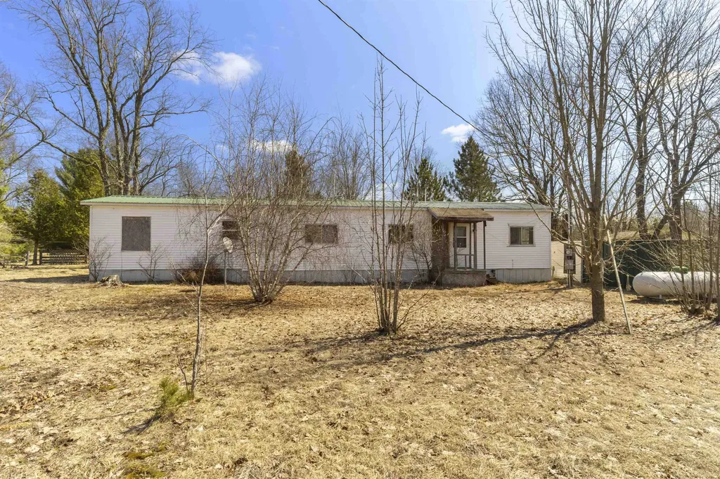 17403 Springdale Springdale Township MI 49683