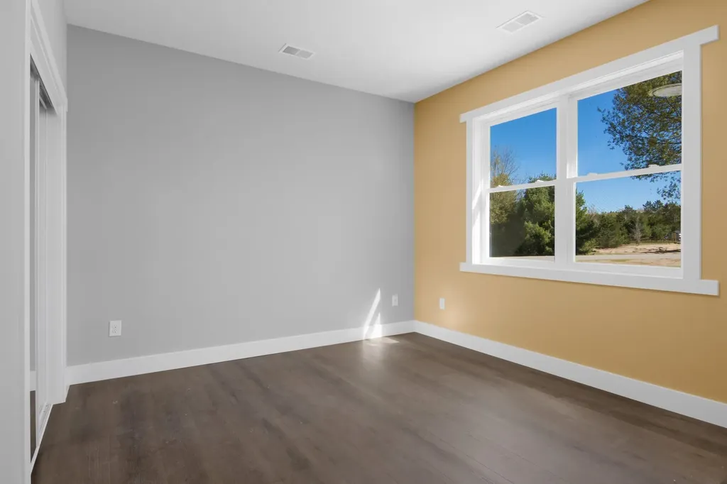 6533 Jeffrey Place Green Lake Township MI 49637