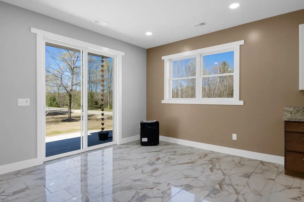 6533 Jeffrey Place Green Lake Township MI 49637