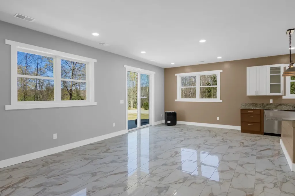 6533 Jeffrey Place Green Lake Township MI 49637