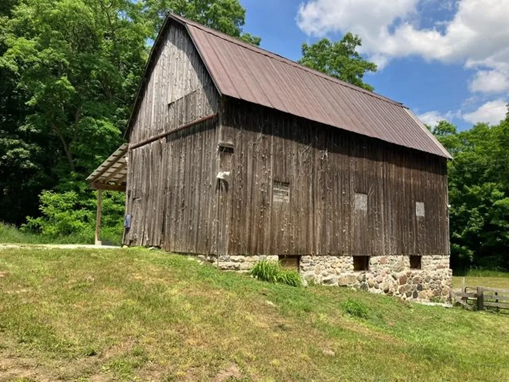 7699 Benzie Highway Joyfield Township MI 49616