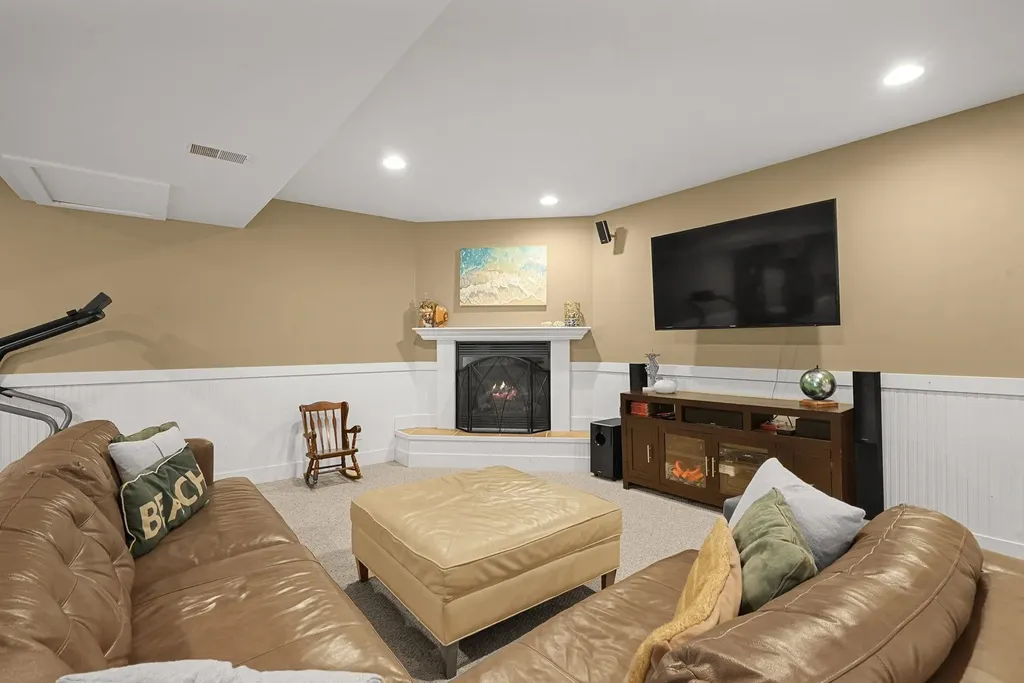 4077 E Yule Tree Lane Centerville Township MI 49653