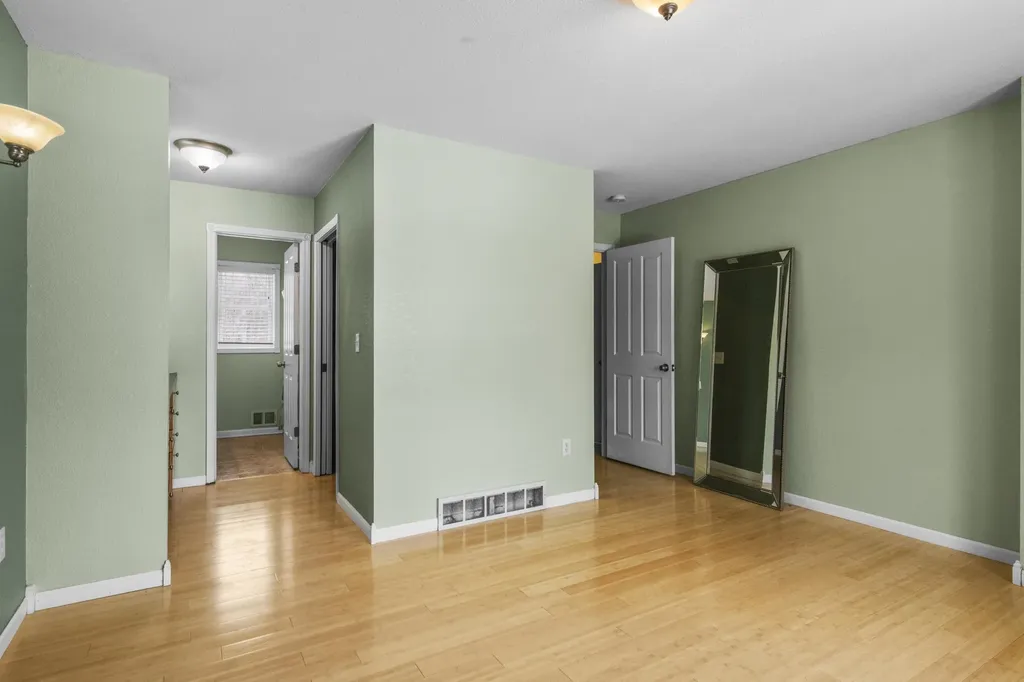 834 Shamrock Lane East Bay Township MI 49696