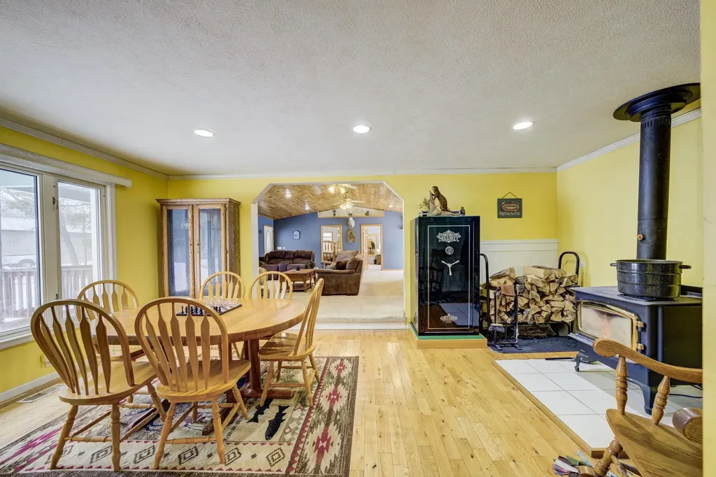 4793 E Duck Lake Road Green Lake Township MI 49637
