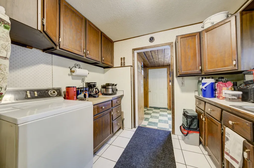 4793 E Duck Lake Road Green Lake Township MI 49637