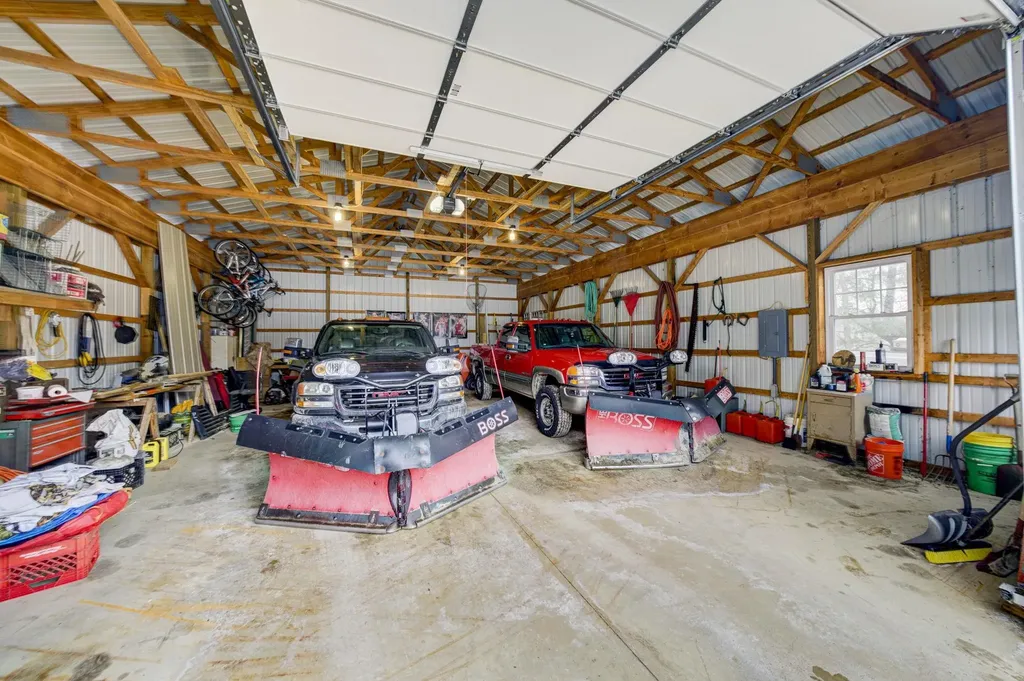4793 E Duck Lake Road Green Lake Township MI 49637