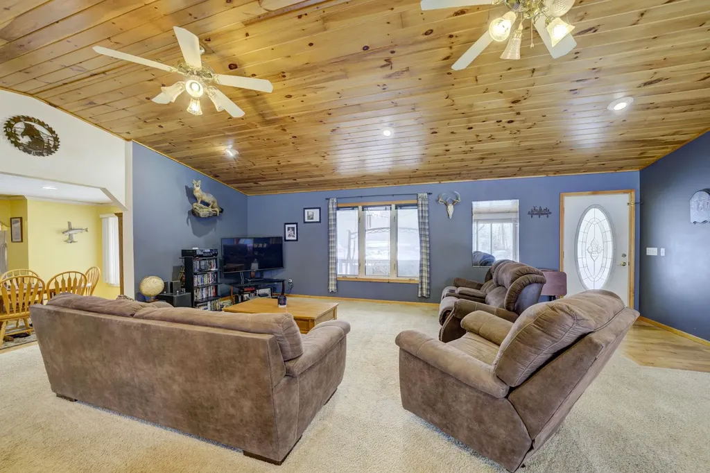 4793 E Duck Lake Road Green Lake Township MI 49637