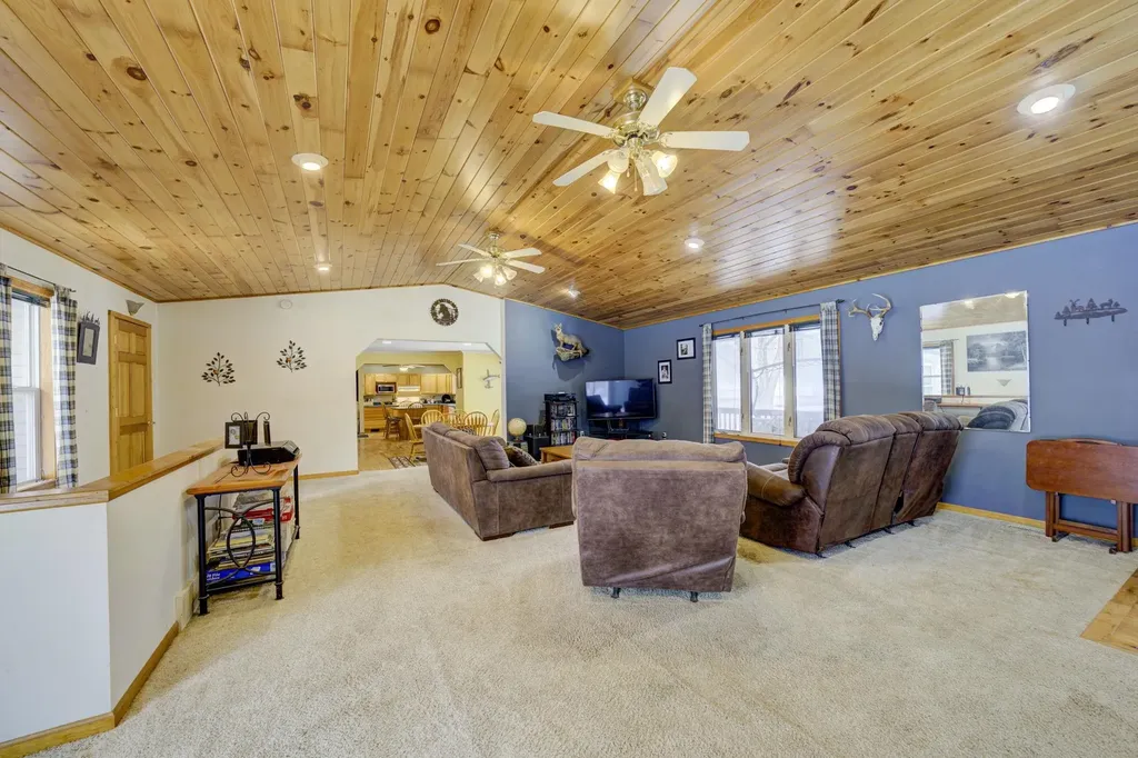4793 E Duck Lake Road Green Lake Township MI 49637