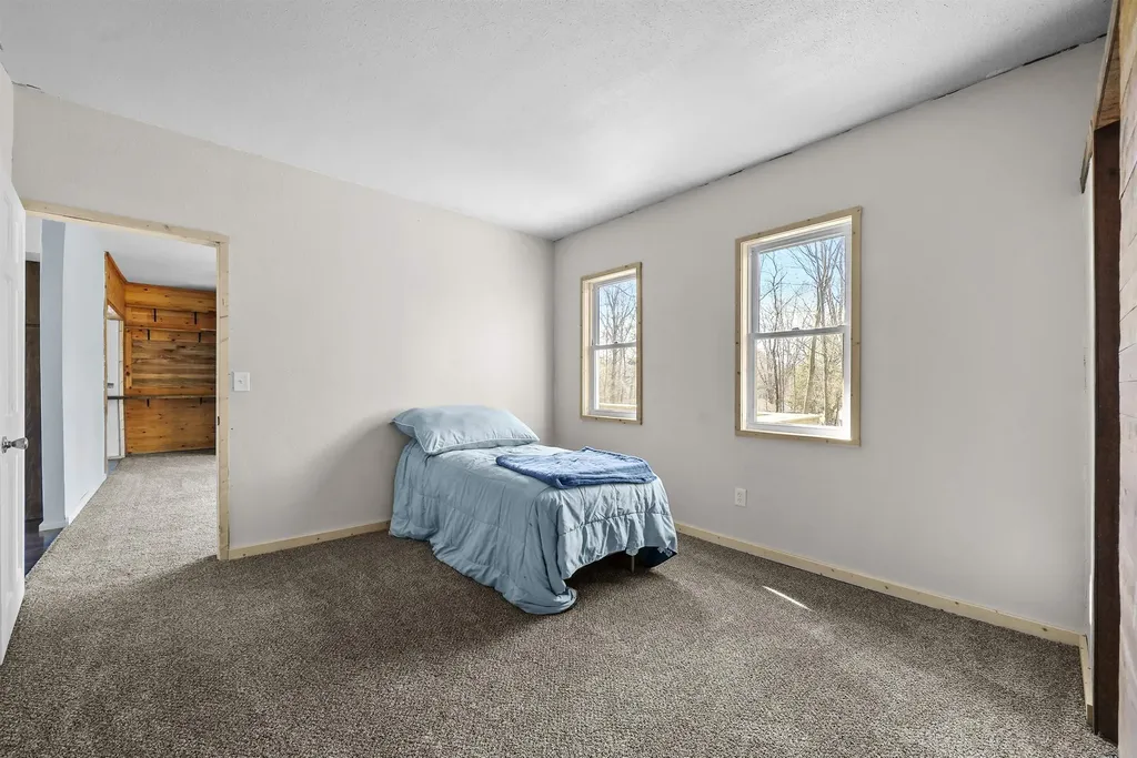 21187 Parkview Road Burdell Township MI 49688
