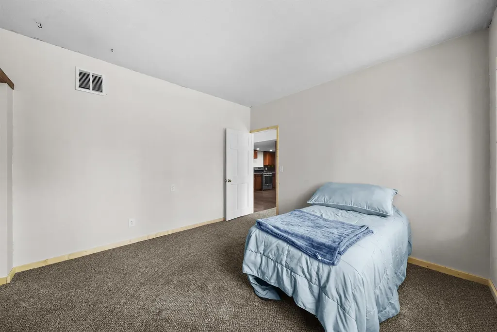 21187 Parkview Road Burdell Township MI 49688