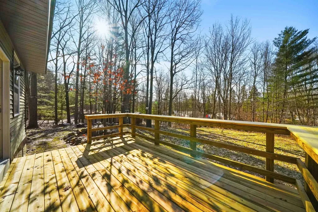 21187 Parkview Road Burdell Township MI 49688