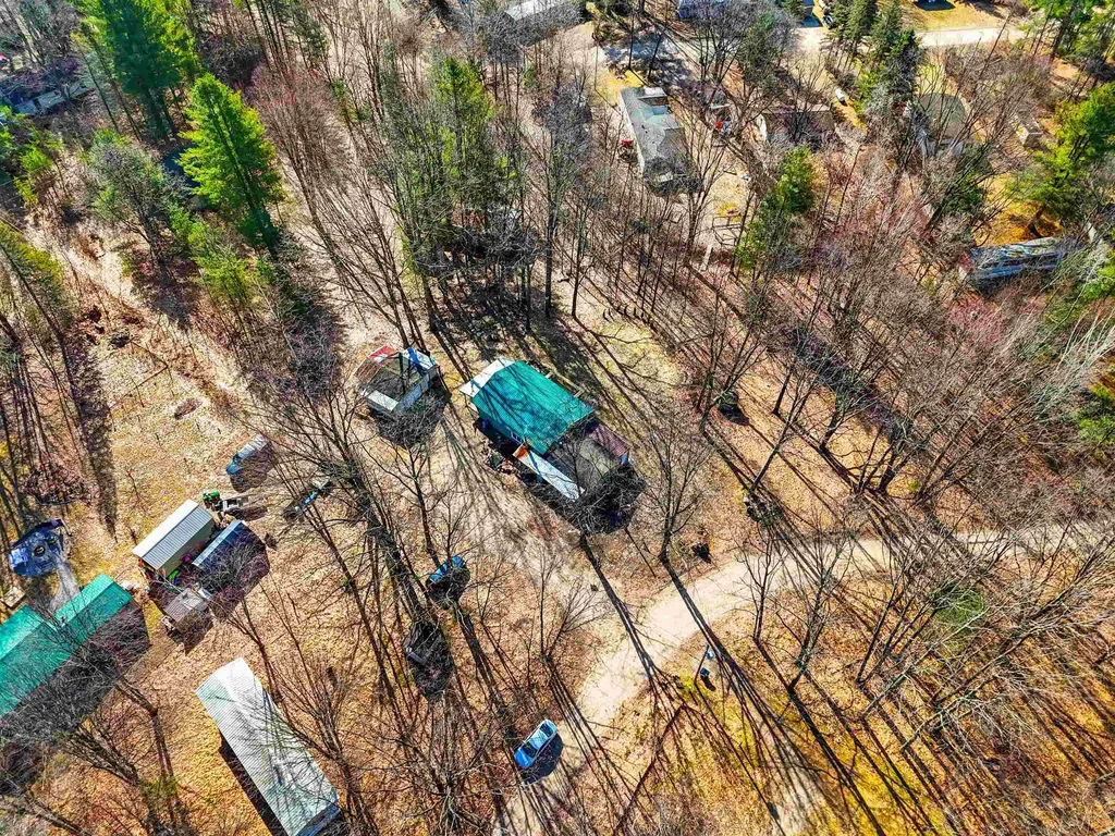21187 Parkview Road Burdell Township MI 49688