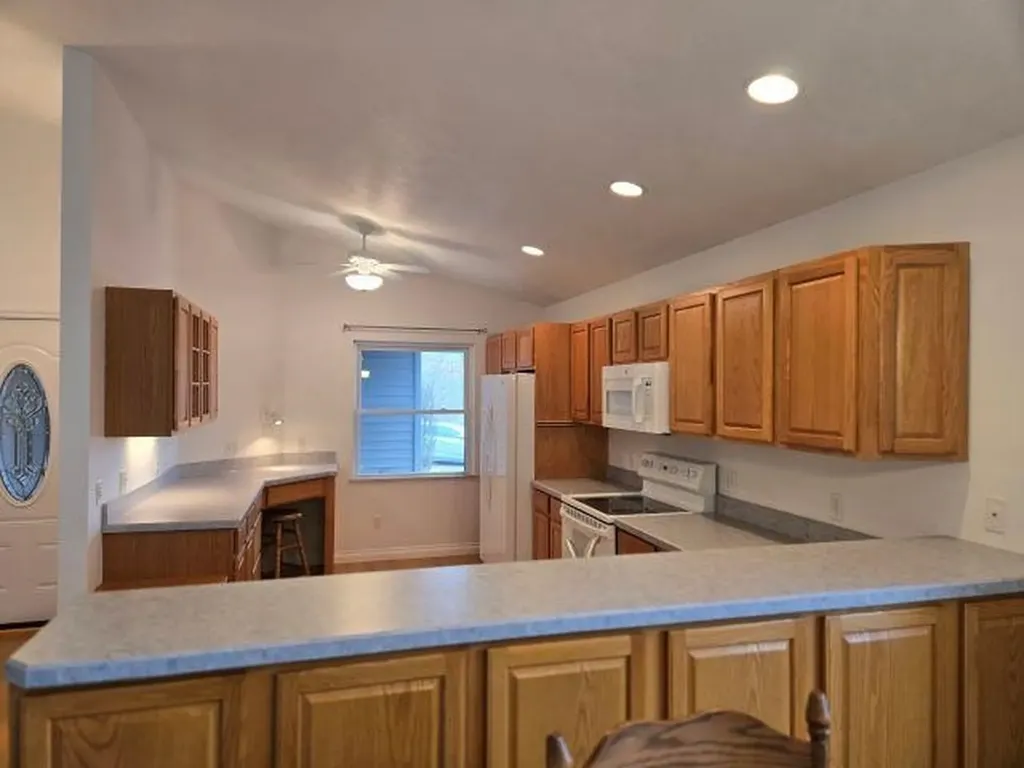 3801 Creekside Drive Garfield Charter Township MI 49684