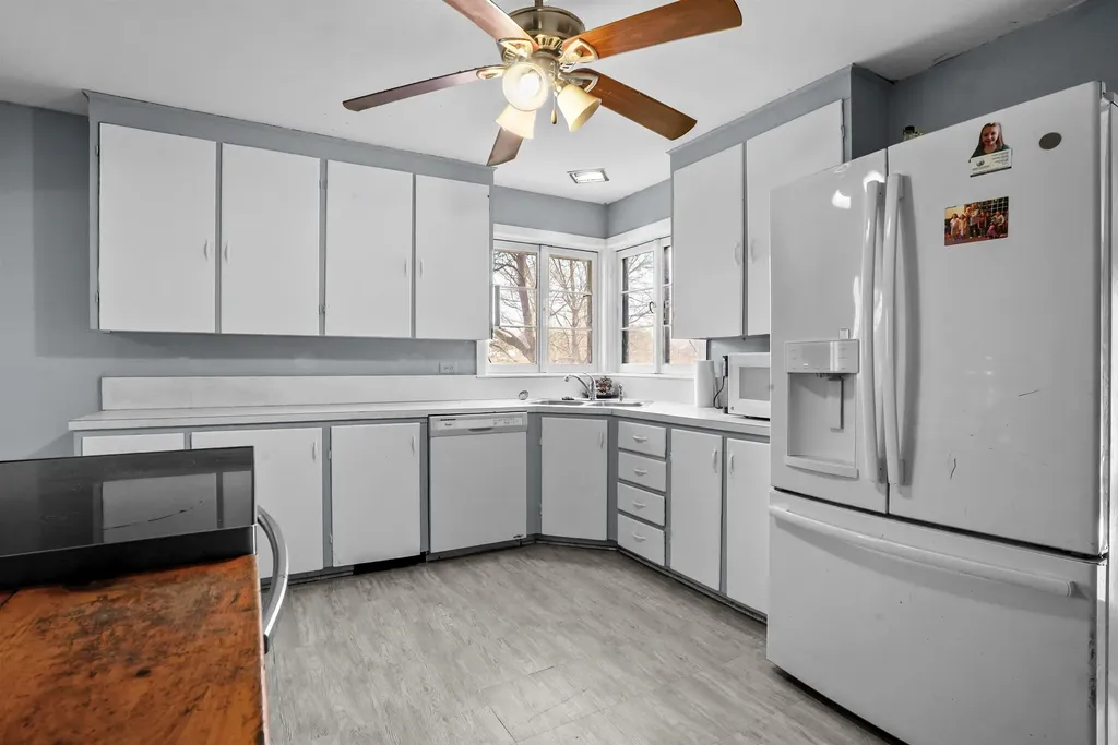 266 E Main Street Paradise Township MI 49649