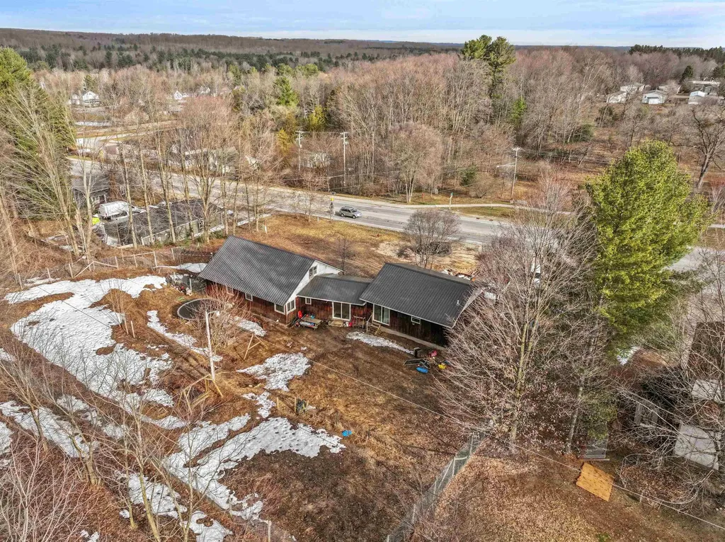 266 E Main Street Paradise Township MI 49649