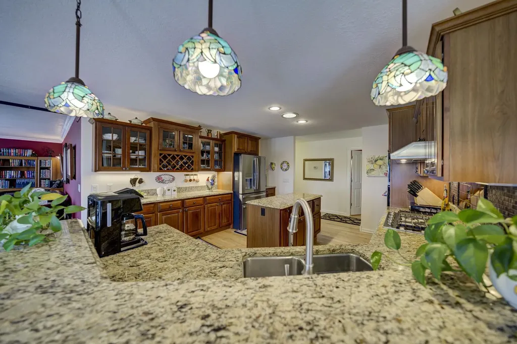 2567 N Evergreen Valley Drive Suttons Bay Township MI 49682