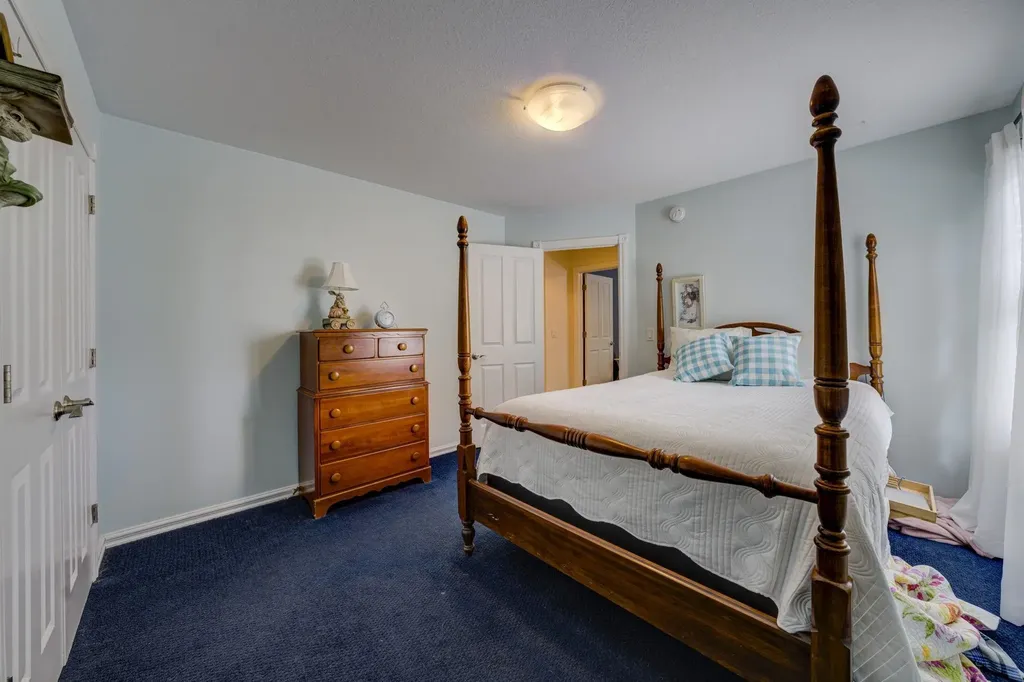 2567 N Evergreen Valley Drive Suttons Bay Township MI 49682