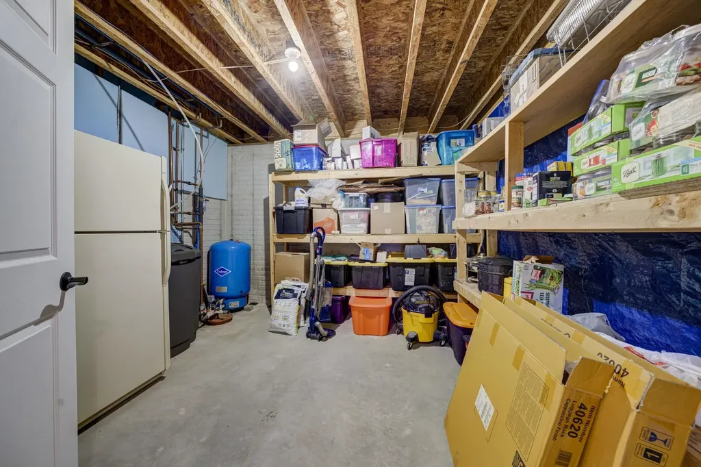 2567 N Evergreen Valley Drive Suttons Bay Township MI 49682