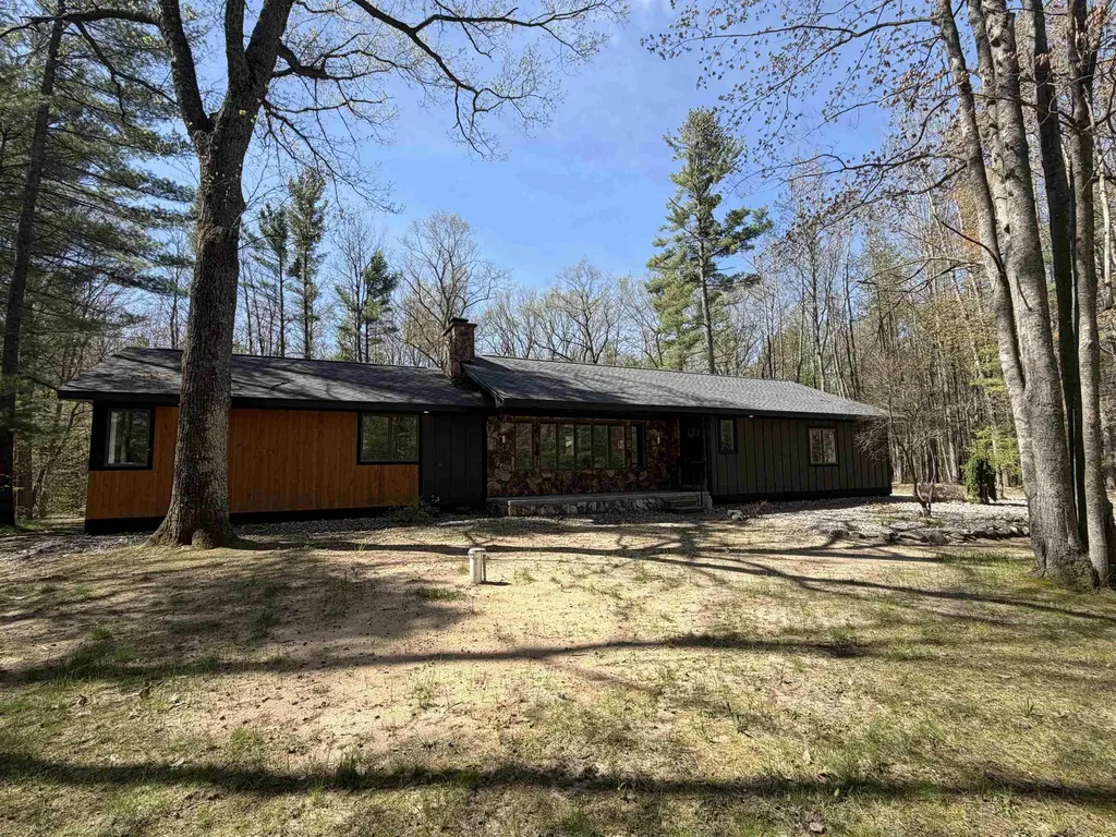 10852 NE Black Bear Road Kalkaska Township MI 49646