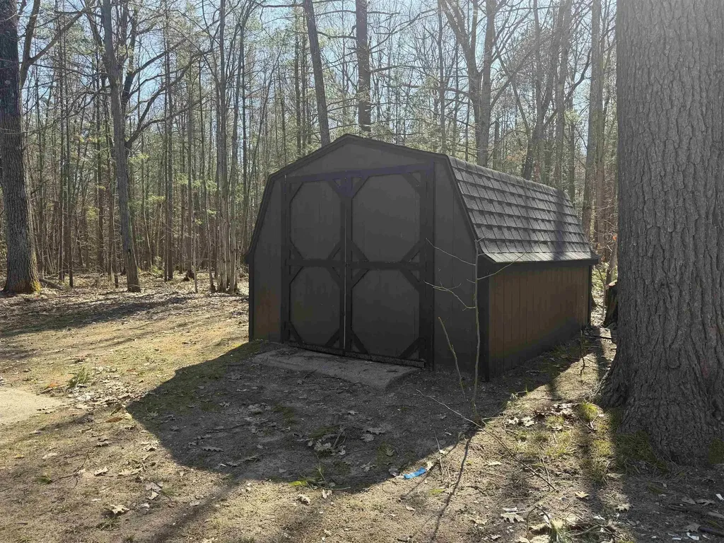 10852 NE Black Bear Road Kalkaska Township MI 49646