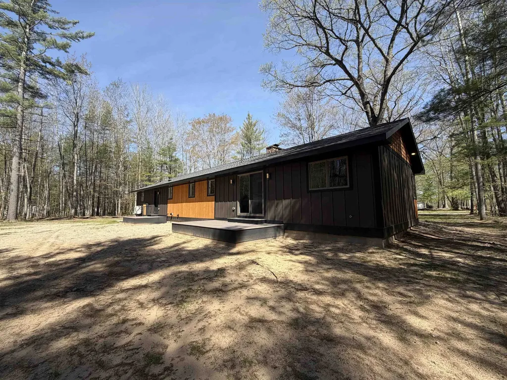 10852 NE Black Bear Road Kalkaska Township MI 49646